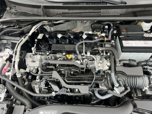 Used 2025 Toyota Corolla SE image 26