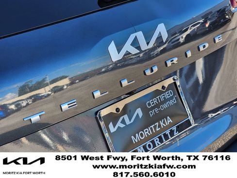 Certified 2022 Kia Telluride EX w/ EX Premium Package FWD image 11