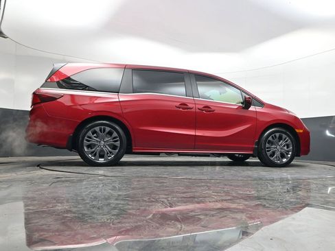 Used 2026 Honda Odyssey Touring image 46