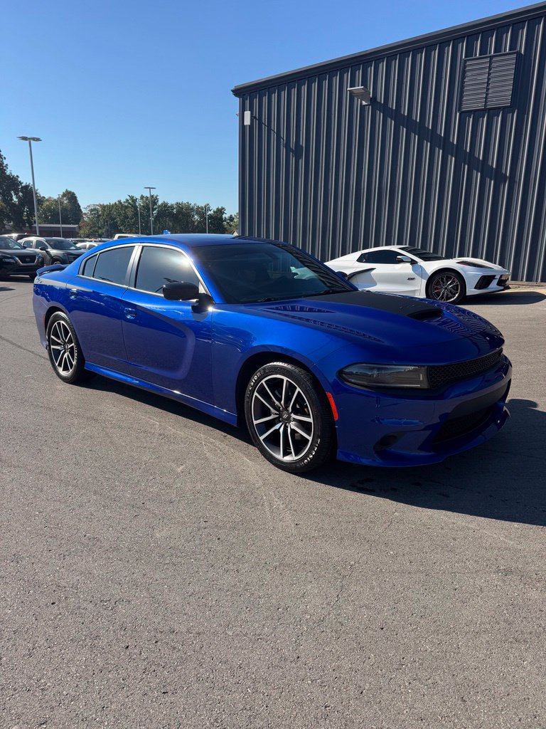 Used 2022 Dodge Charger R/T w/ Plus Group RWD image 6