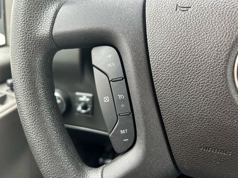 Used 2023 Chevrolet Express 2500 w/ Driver Convenience Package image 19