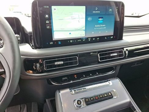 New 2026 Lincoln Aviator AWD image 8