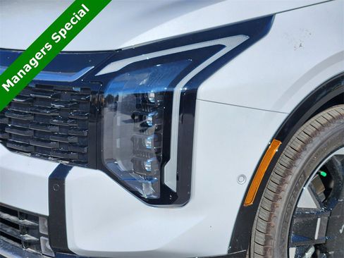 New 2026 Kia Sportage SX image 6