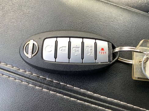 Used 2025 Nissan Altima 2.5 SV FWD image 21