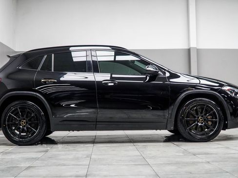 Used 2022 Mercedes-Benz GLA 35 AMG 4MATIC image 7