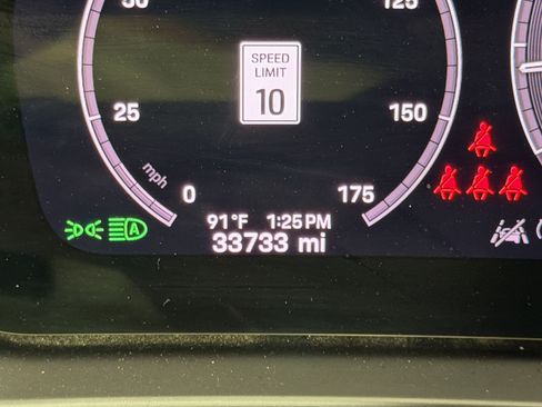 Certified 2024 Porsche Cayenne AWD/4WD image 22