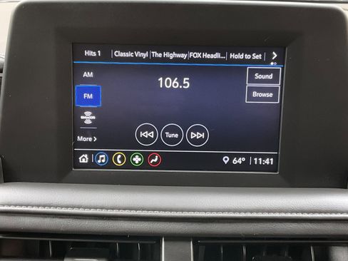 Used 2022 Chevrolet Suburban LS AWD/4WD image 13