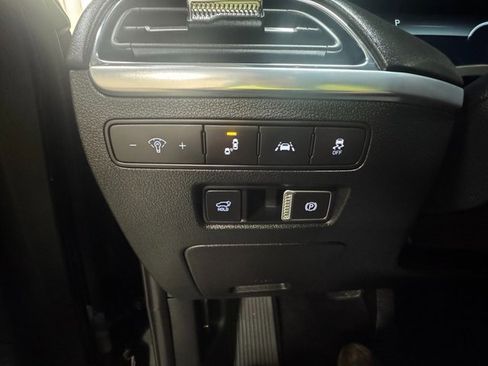 Used 2022 Hyundai Palisade Calligraphy image 45