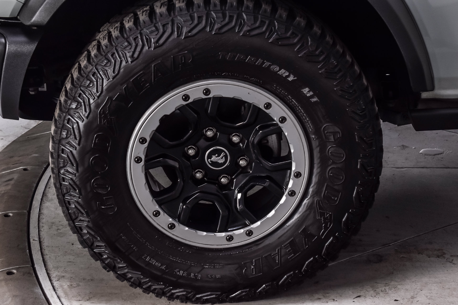 Used 2023 Ford Bronco Badlands w/ Sasquatch Package AWD/4WD image 10