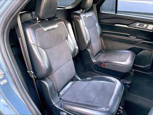 Used 2025 Ford Explorer ST w/ Sun And Sound Package image 26