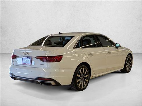 Used 2022 Audi A4 2.0T Premium AWD/4WD image 5