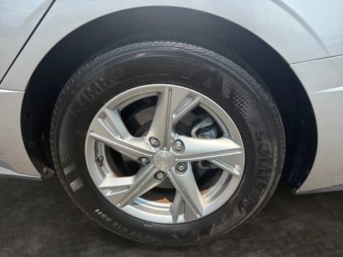 Used 2021 Hyundai Sonata SE FWD image 38