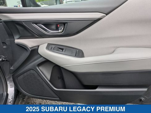 Certified 2025 Subaru Legacy Premium AWD/4WD image 33