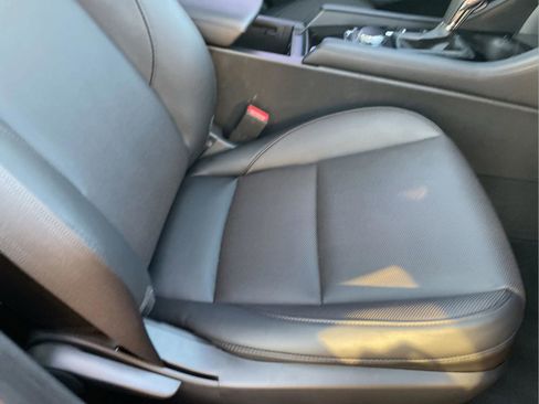 Used 2026 MAZDA MAZDA3 2.5 Turbo Sedan w/Premium Plus image 20