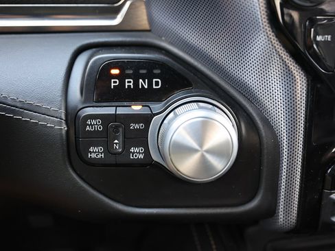 Used 2019 RAM 1500 Limited AWD/4WD image 33