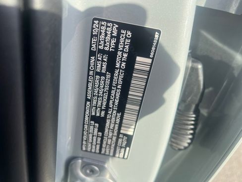 Used 2025 Volvo EX30 Ultra image 63