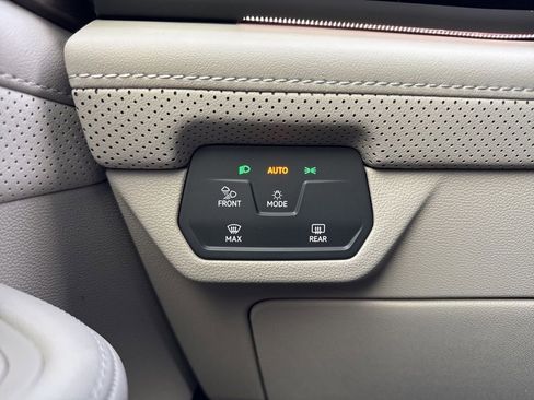 New 2026 Volkswagen Atlas SEL Premium R-Line AWD/4WD image 36