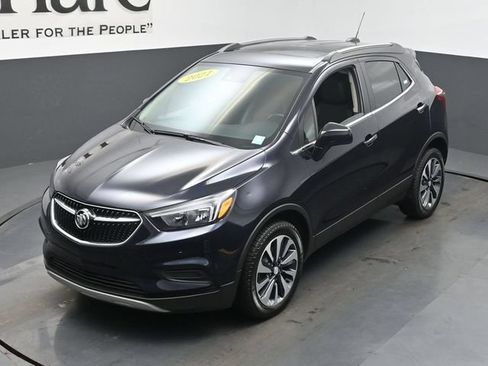 Used 2021 Buick Encore Preferred w/ Safety Package II AWD/4WD image 40