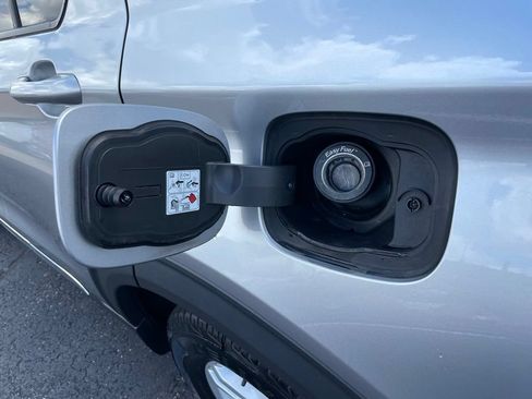 Used 2020 Ford Explorer XLT w/ Comfort Package AWD/4WD image 49
