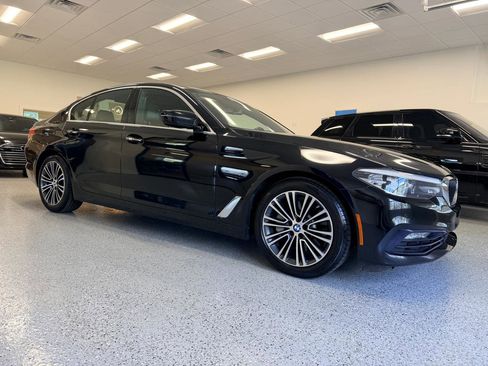Used 2018 BMW 530i image 11