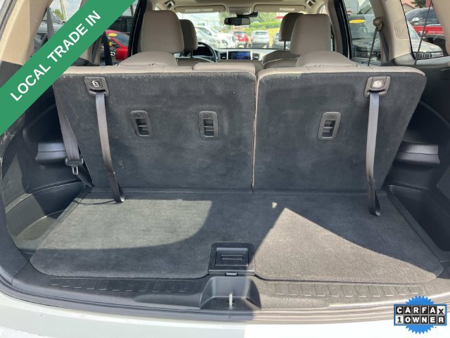 Used 2017 Honda Pilot Touring image 12