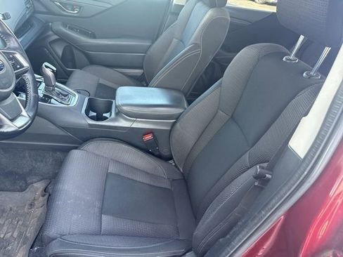 Used 2021 Subaru Outback Premium image 33