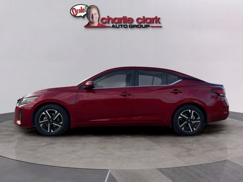 Certified 2024 Nissan Sentra SV FWD image 2