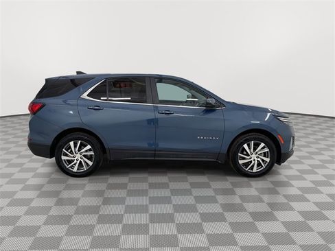 Certified 2024 Chevrolet Equinox LT w/ LPO, Floor Liner Package image 12