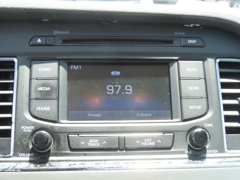 Used 2016 Hyundai Sonata SE FWD image 30