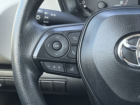 Certified 2025 Toyota Corolla LE FWD image 17