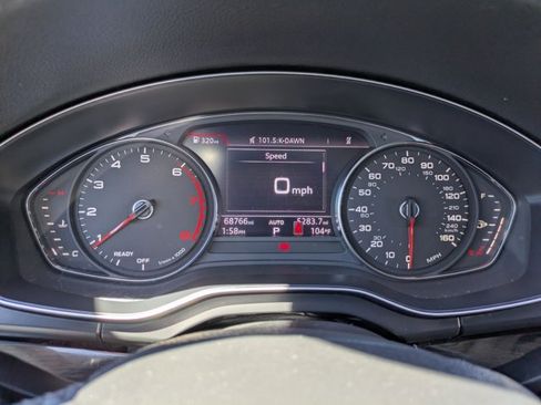 Used 2020 Audi Q5 2.0T Premium w/ Convenience Package AWD/4WD image 11