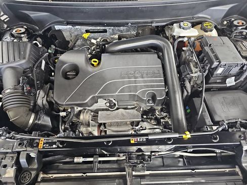 Certified 2024 Chevrolet Equinox LT w/ LPO, Floor Liner Package AWD/4WD image 38