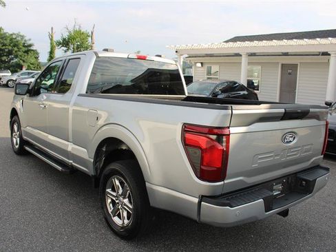 Used 2025 Ford F150 XLT w/ Equipment Group 301A Standard RWD image 5