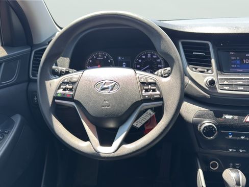 Used 2017 Hyundai Tucson SE w/ SE Popular Package 02 FWD image 16