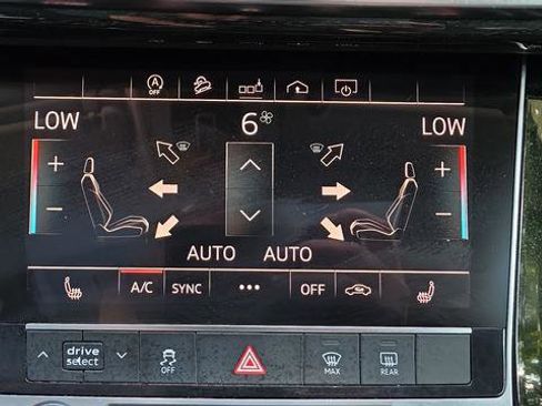 Used 2020 Audi Q7 3.0T Premium Plus AWD/4WD image 25