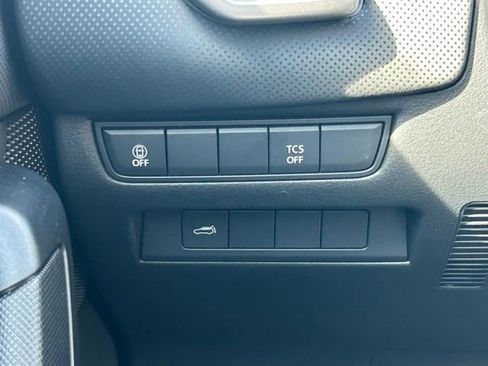 Used 2025 MAZDA CX-50 AWD 2.5 S w/ Weather Package image 16