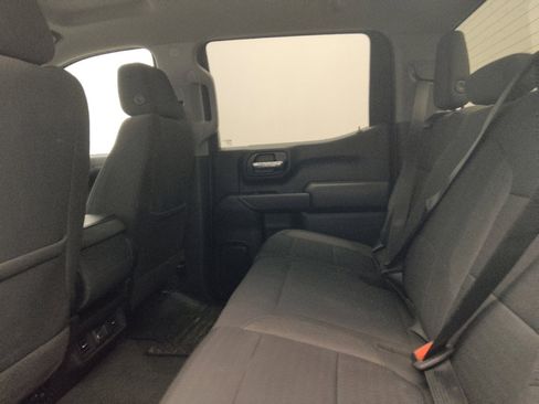 Used 2021 Chevrolet Silverado 1500 LT RWD image 18