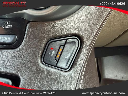 Used 2019 Chevrolet Tahoe LT w/ Luxury Package AWD/4WD image 32