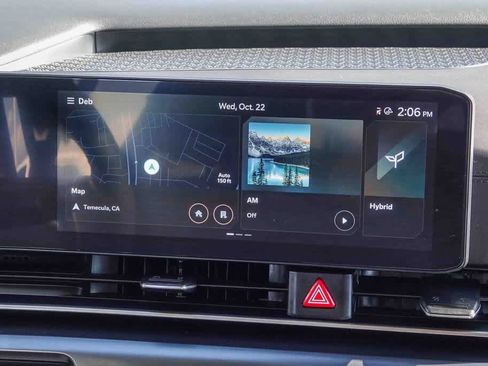 Certified 2025 Kia Carnival LXS image 13