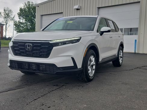 Certified 2025 Honda CR-V LX image 3