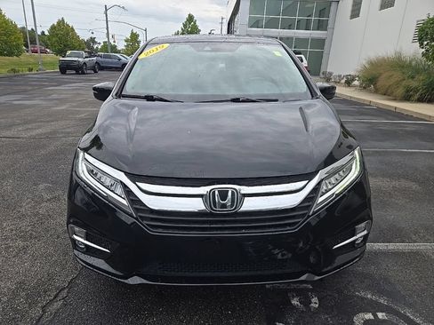 Used 2019 Honda Odyssey Elite image 3