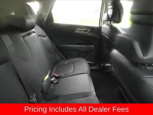 Used 2023 Kia Sportage EX FWD image 8