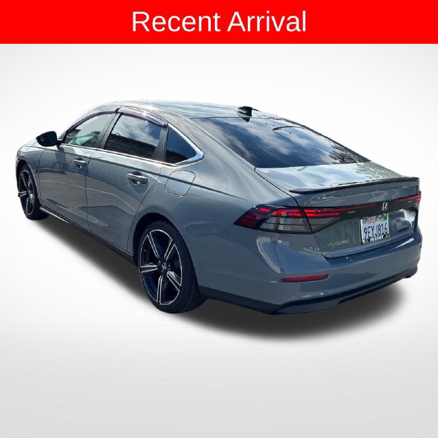 Used 2023 Honda Accord Sport image 3