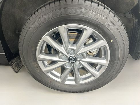 Used 2025 MAZDA CX-5 AWD 2.5 S w/ Preferred Package image 11
