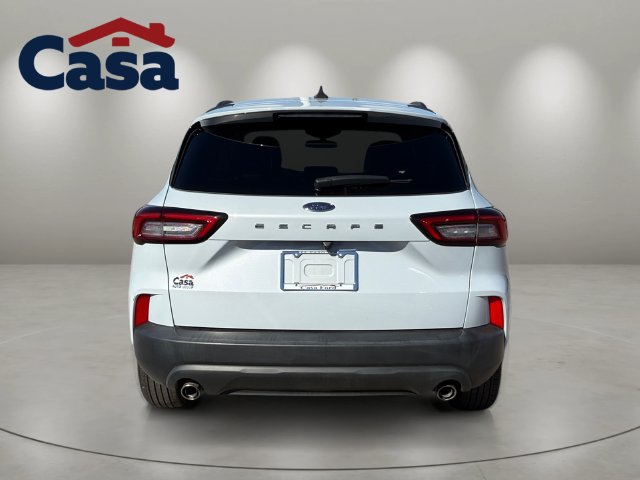 Used 2025 Ford Escape ST-Line FWD image 6