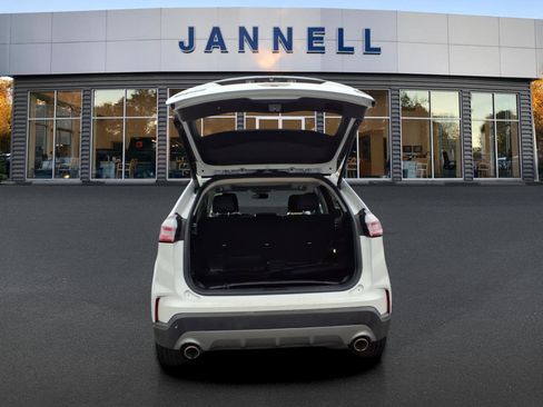 Used 2020 Ford Edge SEL w/ Convenience Package image 10