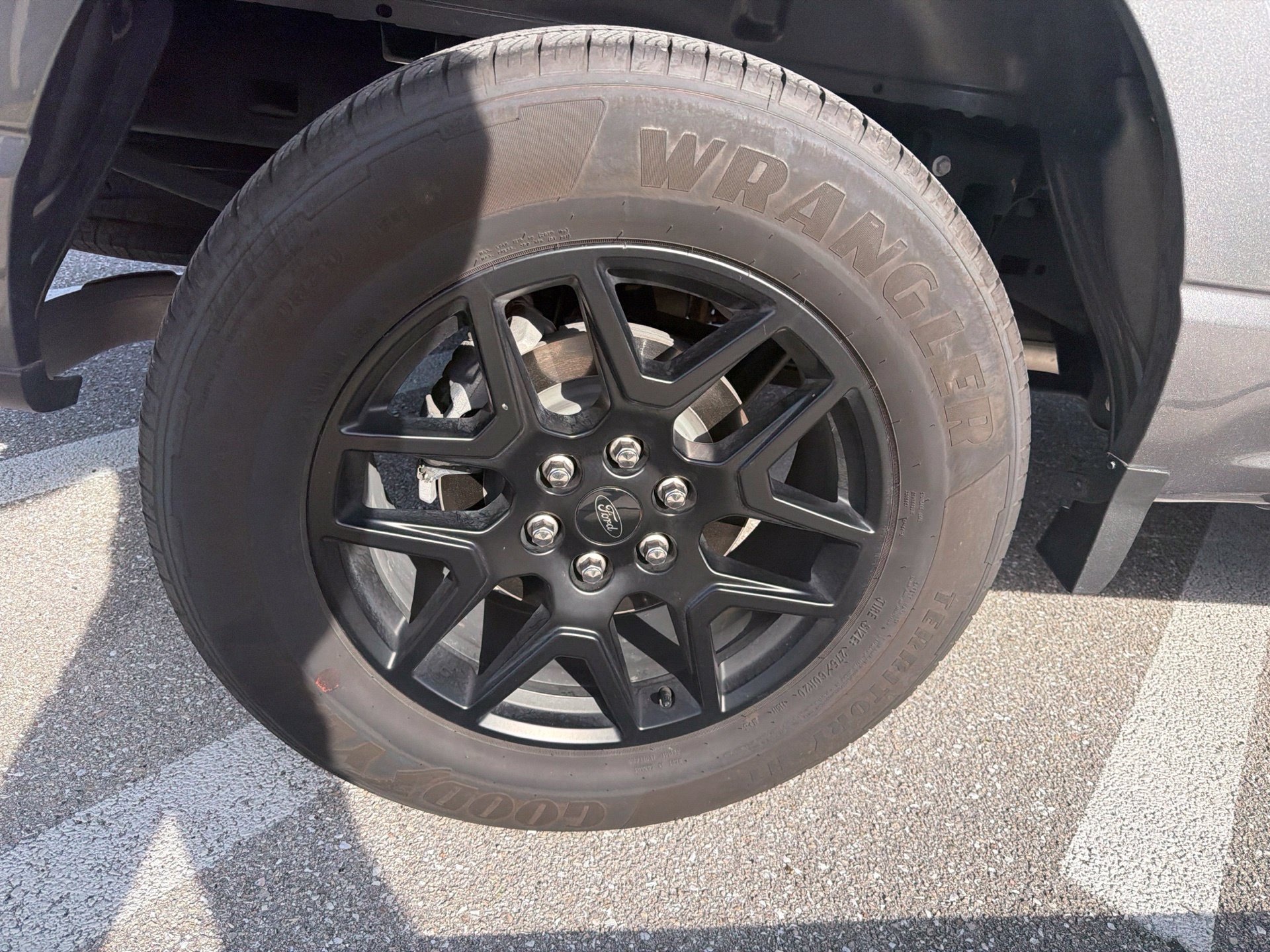 Used 2024 Ford F150 STX w/ STX Black Appearance Package RWD image 12