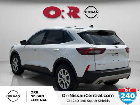 Used 2024 Ford Escape Active AWD/4WD image 7