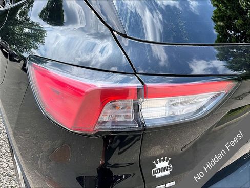 Used 2020 Ford Escape SE AWD/4WD image 28