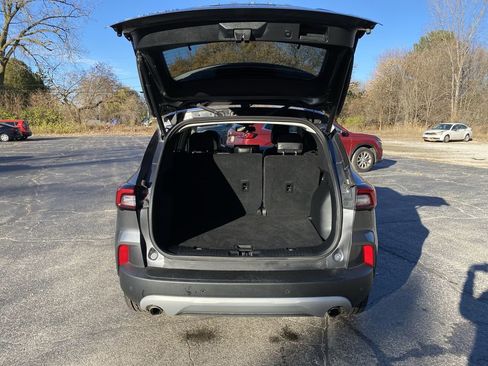 Certified 2023 Ford Escape Platinum image 17